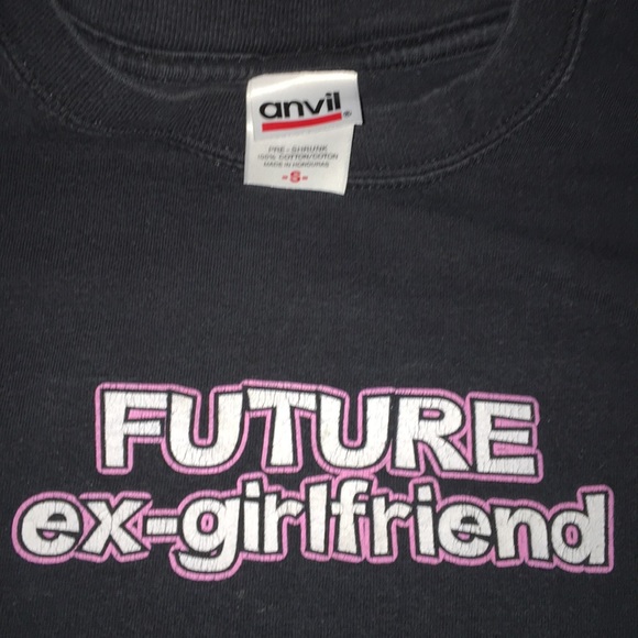 ✨ FREE W/ BUNDLE ✨ FUTURE ex-girlfriend tee - Picture 3 of 4